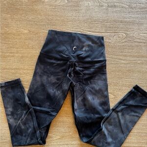 ZYIA Active Women’s Black Tie-Dye Leggings